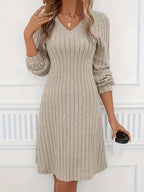 Isaura - Stylish V-Neck Ribbed Dress