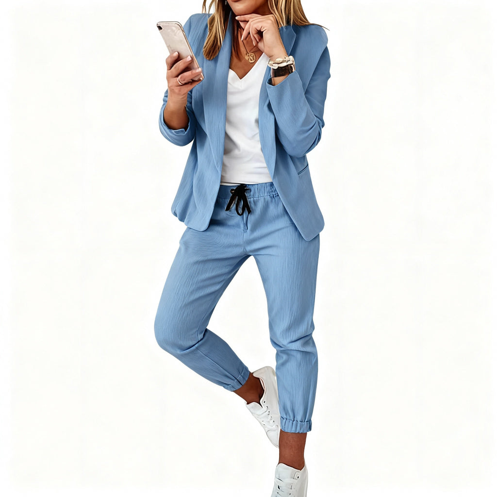 Chic Women's Blazer and Jogger Set – Coordinated Blazer and Pants Ensemble
