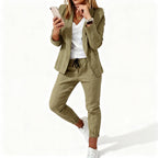 Chic Women's Blazer and Jogger Set – Coordinated Blazer and Pants Ensemble