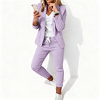 Chic Women's Blazer and Jogger Set – Coordinated Blazer and Pants Ensemble