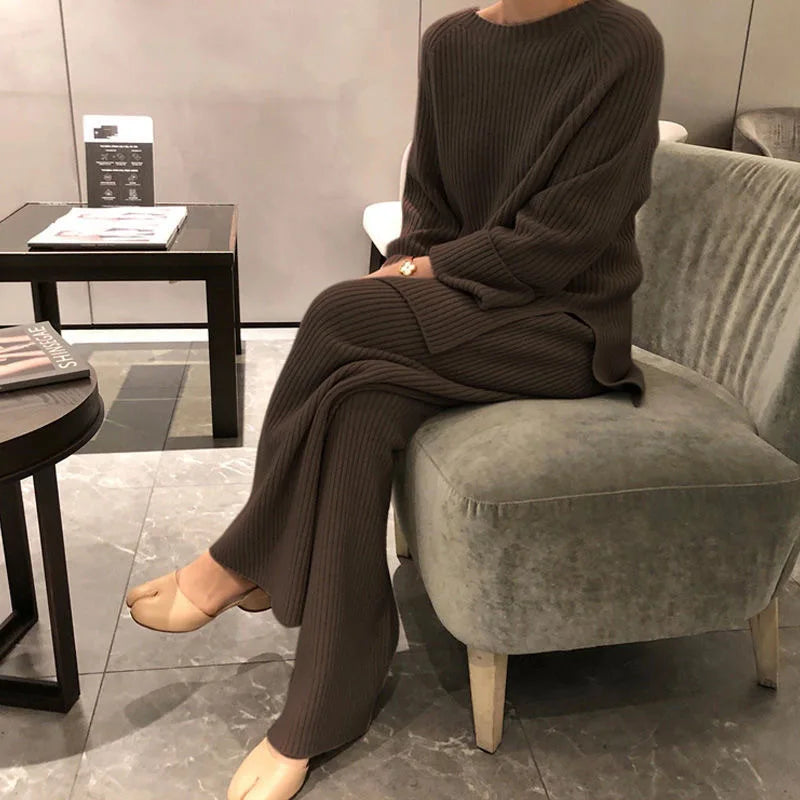 Kim - Elegant Soft Set from the Chic Comfort Collection