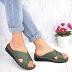 Kira - Comfortable Women's Slippers