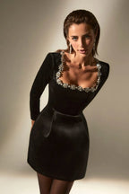 Emilia - Elegant Velvet Dress with Square Neck Design