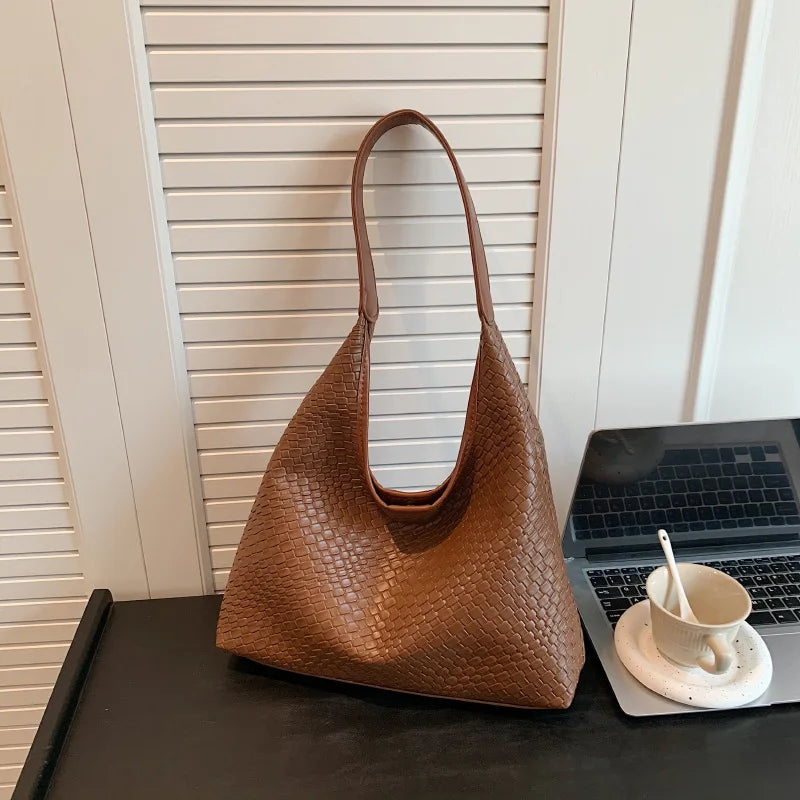 Sandia - Stylish Women's Tote