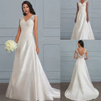 Graceful Lace Wedding Dress