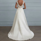 Graceful Lace Wedding Dress