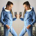 DROOM - Comfortable, Warm, and Chic Athletic Jogging Set